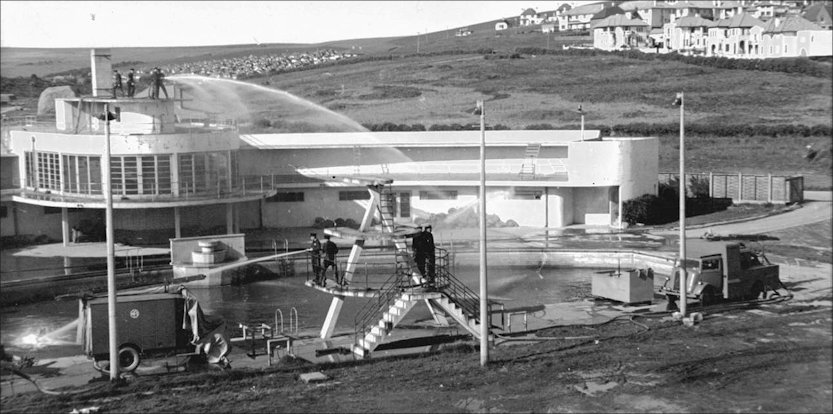 Saltdean Lido at War